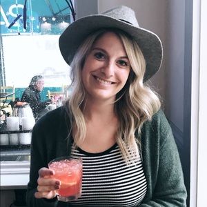 Meet your Posher, Cassie